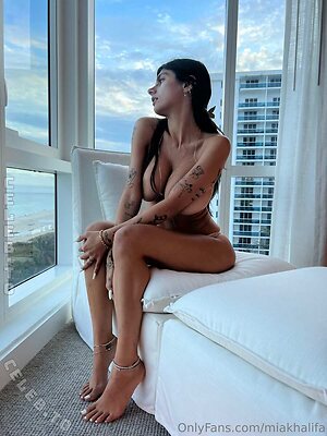 Mia Khalifa Nude Leaked Photo #302