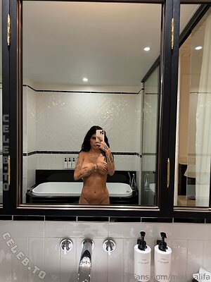 Mia Khalifa Nude Leaked Photo #325