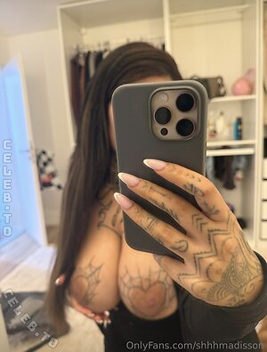 Mia Madisson Nude Leaked Photo #29