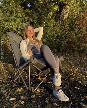 Mia Plaisir photo