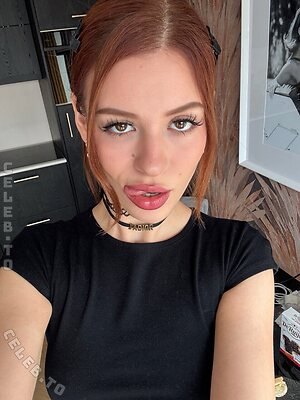 Mia Stone Nude Leaked Photo #23