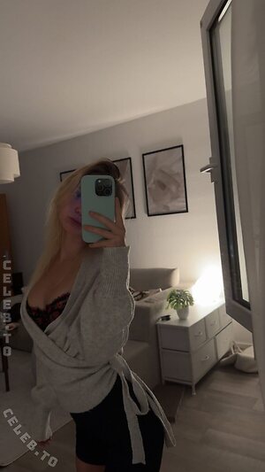 Miaa.rlt Nude Leaked Photo #33