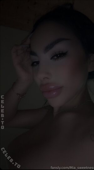 Mia_sweetness Nude Photos