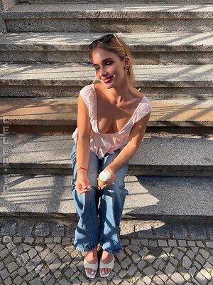 Michelle Hartmann Nude Leaked Photo #102