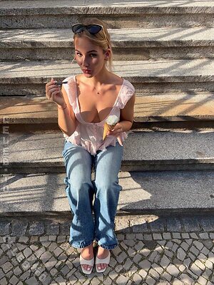 Michelle Hartmann Nude Leaked Photo #104