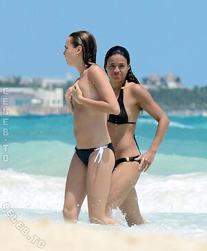 Michelle Rodríguez Nude Leaked Photo #28