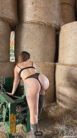 Michelle_Naturel photo