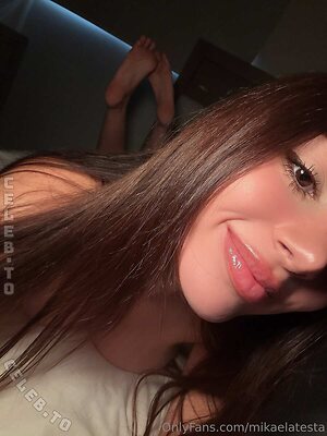 Mikaela Testa photo