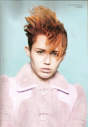 Miley Cyrus Nude Leaked Photo #522