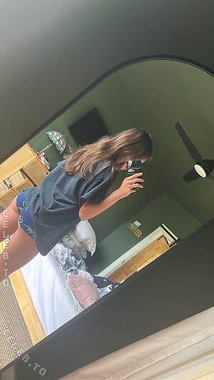 Minicaryn Nude Leaked Photo #42