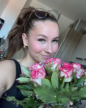 Mira Moon Nude Leaked Photo #25