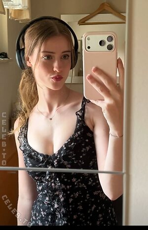 Mira Szalma photo