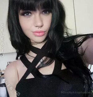 Miss Nyktophobie photo