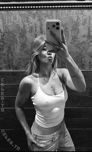 Monawithoutlisa Nude Leaked Photo #30