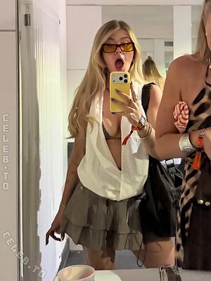 Monawithoutlisa Nude Leaked Photo #34