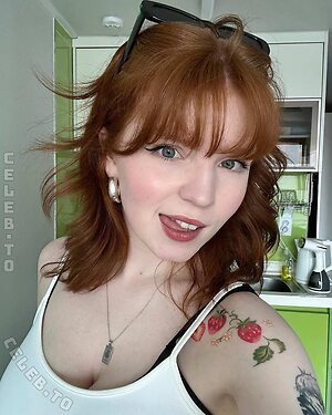 monominji Nude Leaked Photo #24