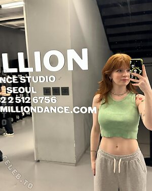 monominji Nude Leaked Photo #26