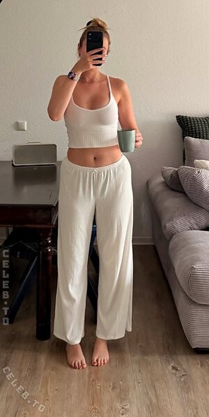 naadine.223 Nude Leaked Photo #47
