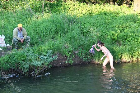 Nackt in Russland photo