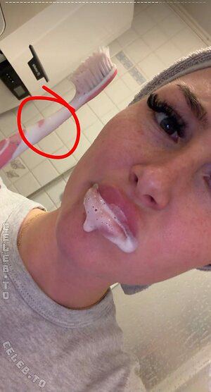 Nadia Offenbach Nude Leaked Photo #13