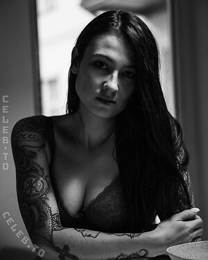 Nadinaamina Nude Leaked Photo #4
