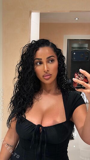 Nahrinblack Nude Leaked Photo #7