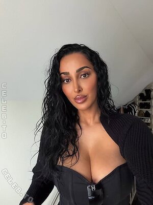 Nahrinblack Nude Leaked Photo #8