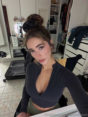 Natalie Roush photo