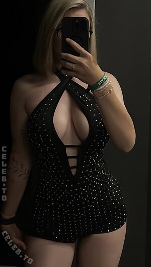 neleemarieee Nude Leaked Photo #20