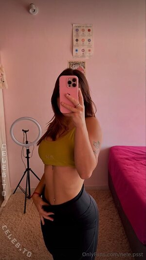 nele.psst Nude Leaked Photo #2