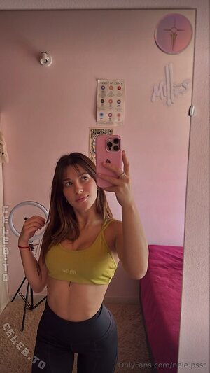 nele.psst Nude Leaked Photo #4