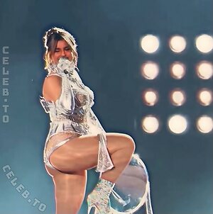 Nelly Furtado Nude Leaked Photo #12