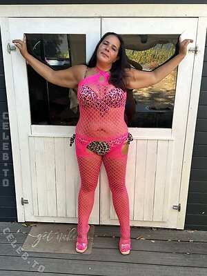 nettemartina Nude Leaked Photo #6