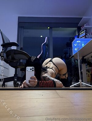 Nicole Pony Nude Leaked Photo #67