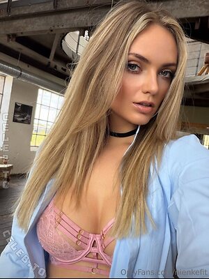 Nienke van Schijndel Nude Leaked Photo #78