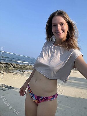 Nika Belmonte Nude Leaked Photo #20