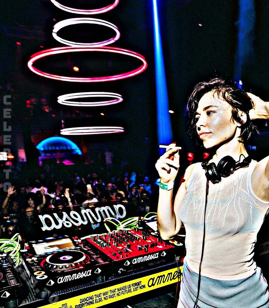 Nina Kraviz Nude Leaked Photos