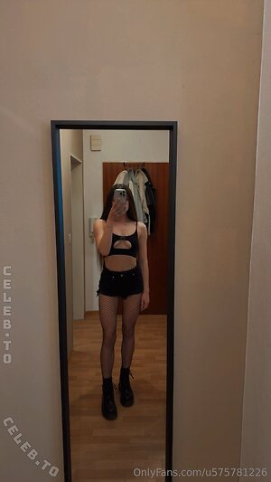 Nina_ho Nude Leaked Photo #3