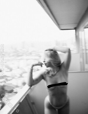 nina.kxs Nude Leaked Photo #17