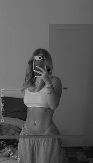 nina.kxs Nude Leaked Photo #54