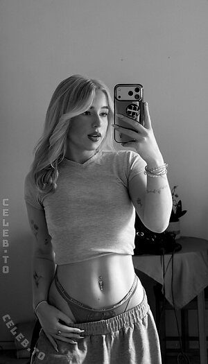 nina.kxs Nude Leaked Photo #57