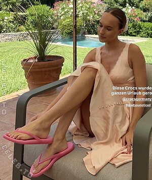 Nona kanal Nude Leaked Photo #56