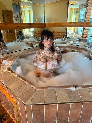 Notsick3 - Keaton Belle Nude Leaked Photo #15