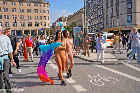 Nude in Public Nude Leaked Photo #1430