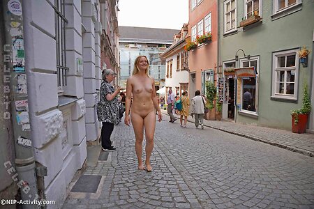 Nude in Public Nude Leaked Photo #1613
