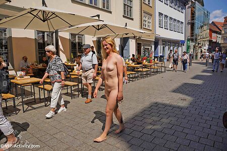 Nude in Public Nude Leaked Photo #1975