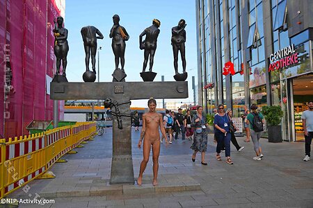 Nude in Public Nude Leaked Photo #2570