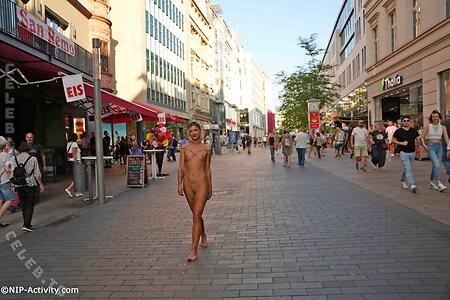 Nude in Public Nude Leaked Photo #2620