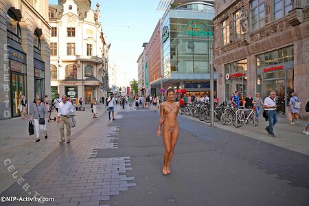 Nude in Public Nude Leaked Photo #2645