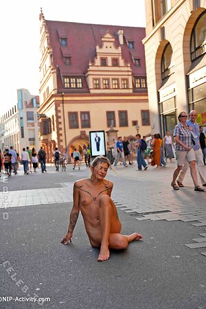 Nude in Public Nude Leaked Photo #2663